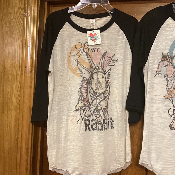 NWT Peace Love & Shown Rabbit/Goat - Baseball style Tee - XS, S, M, L (ABBA) - Picture 6 of 14